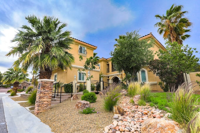 Luxe Treatment Center