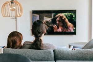 Support group meeting for individuals with borderline personality disorder and family members