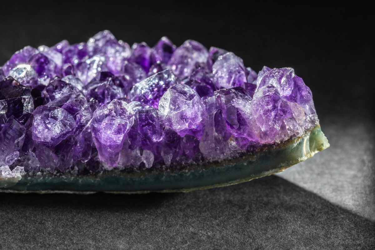 Amethyst healing stone for substance abuse recovery and withdrawal symptoms support